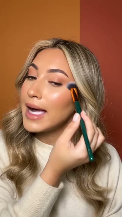 Blending Brush Beauty Demo